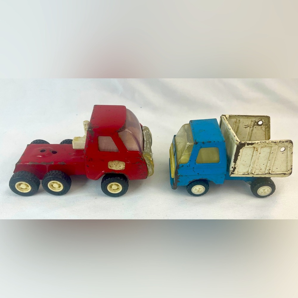 Buddy L Corp Red Truck Pressed Steel Made in Japan 4.75" Blue Dump Vintage